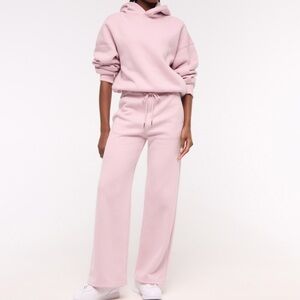 Abercrombie & Fitch Sunday Hoodie